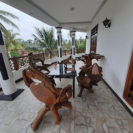 Lion Palace Weligama Bagian luar foto