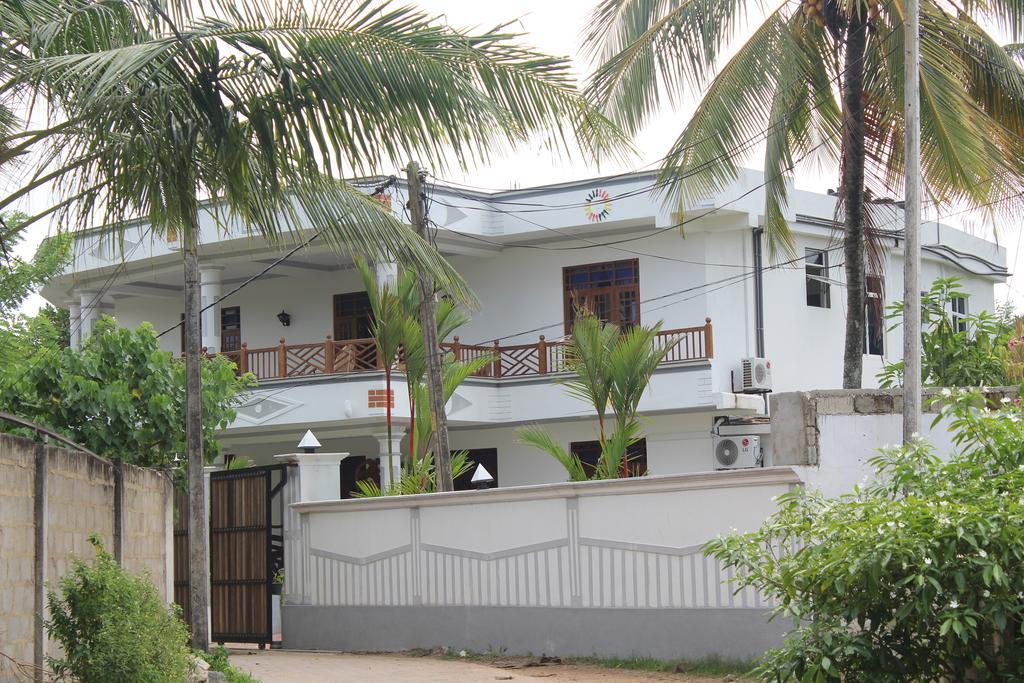 Lion Palace Weligama Bagian luar foto