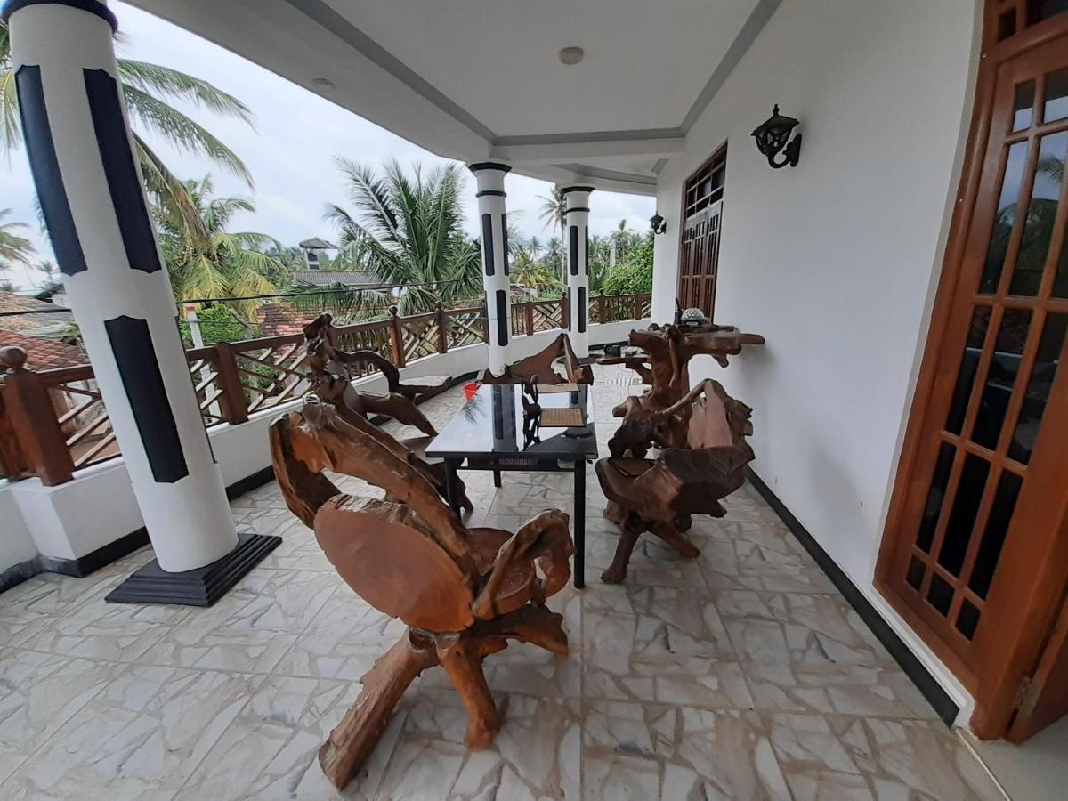 Lion Palace Weligama Bagian luar foto
