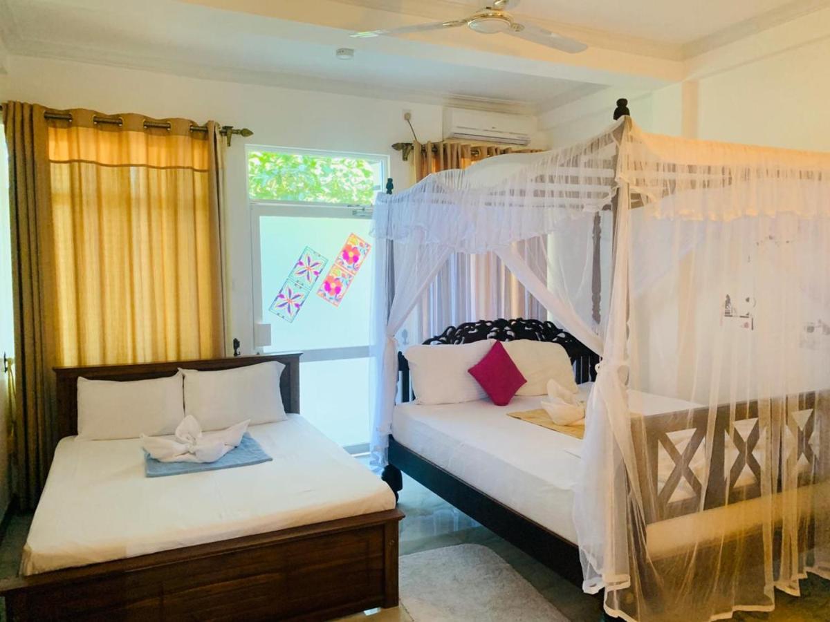 Lion Palace Weligama Bagian luar foto