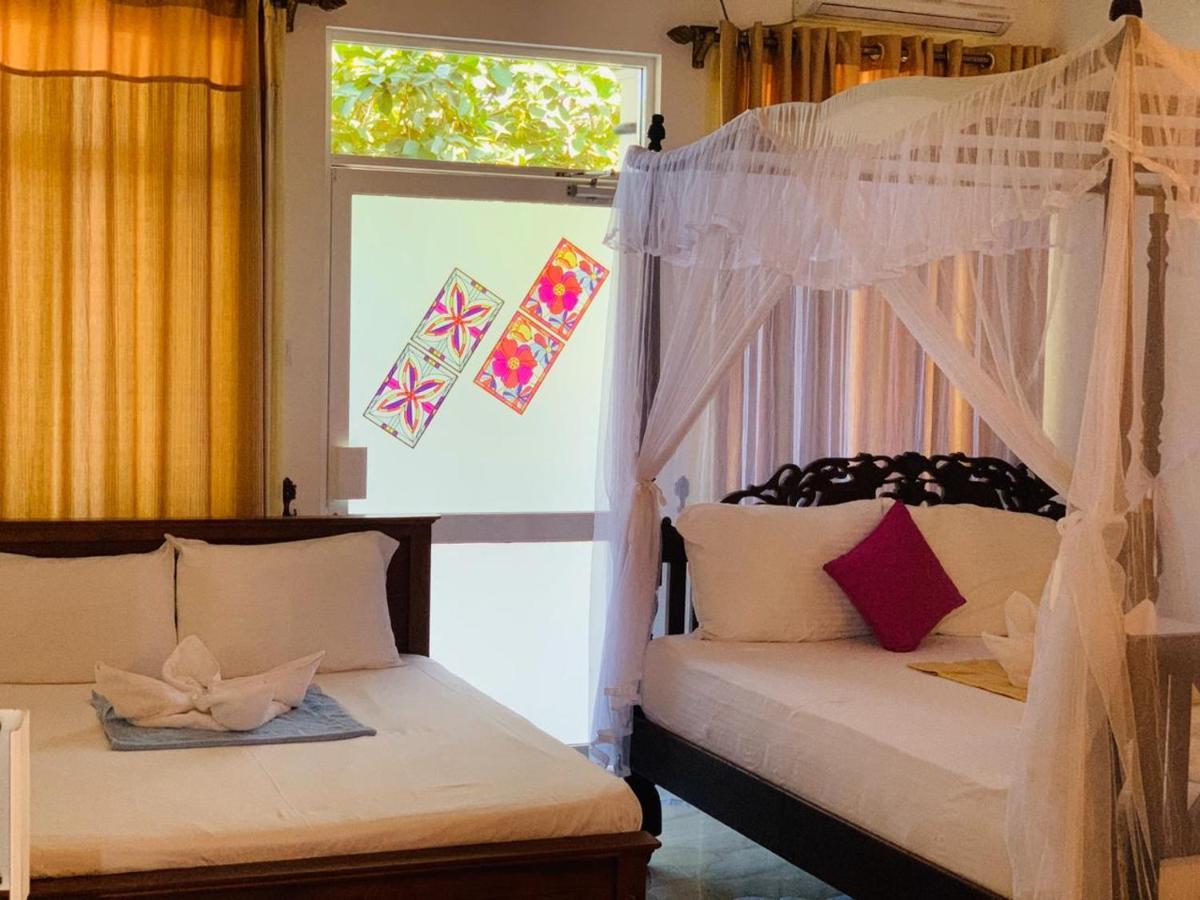 Lion Palace Weligama Bagian luar foto