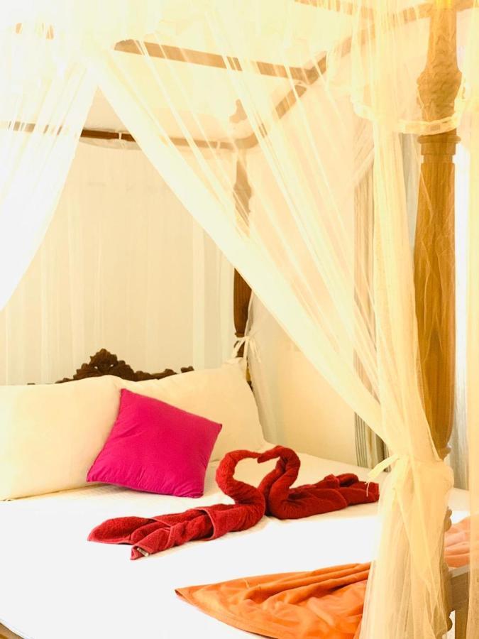 Lion Palace Weligama Bagian luar foto